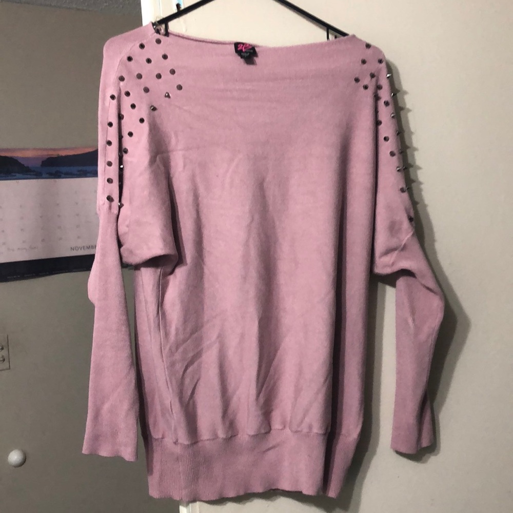 Bebe sweater